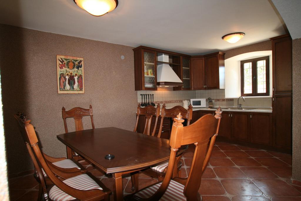 Holiday Home Ametist Kotor Zimmer foto
